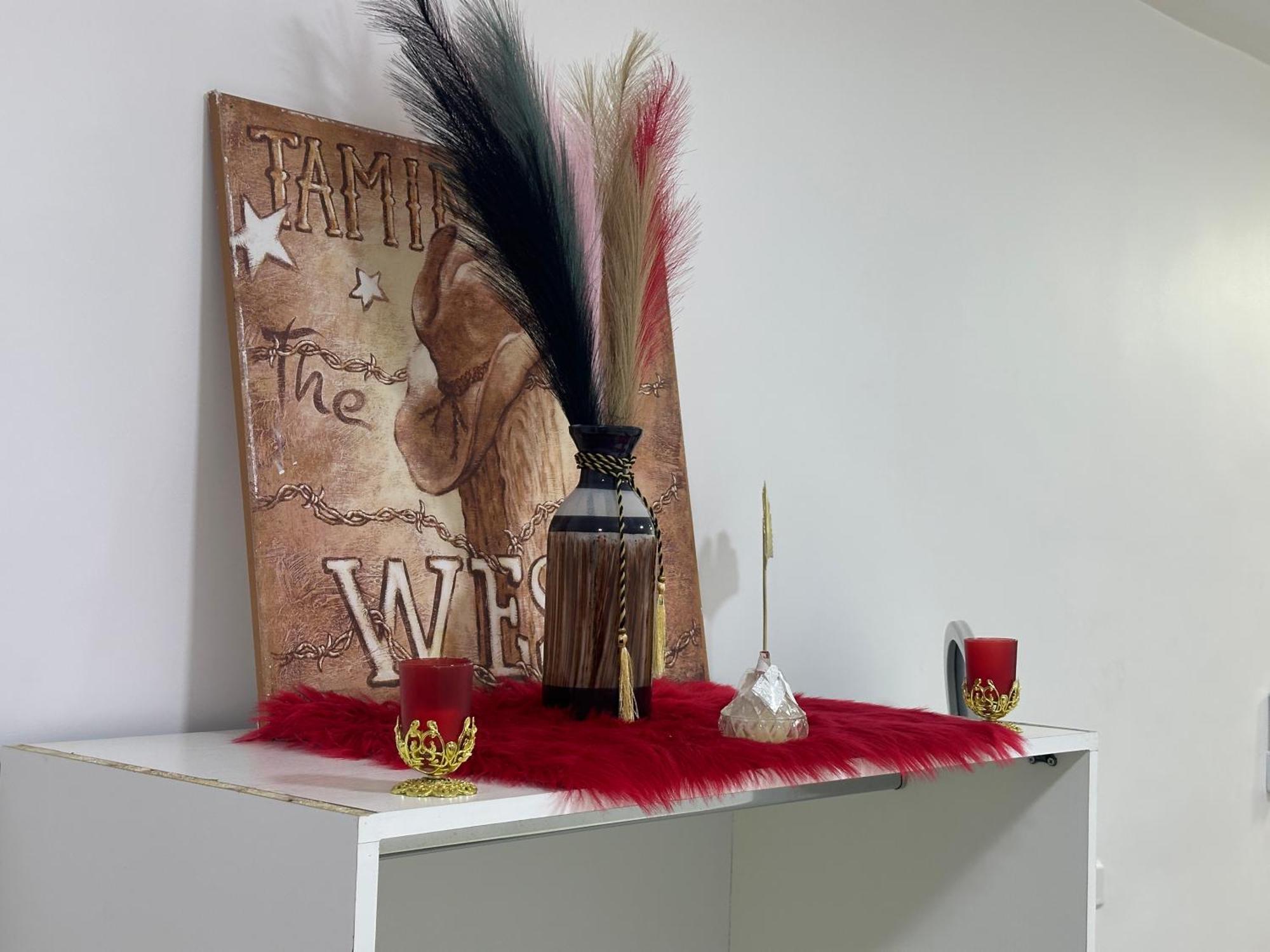Petra Candles Studios Екстериор снимка